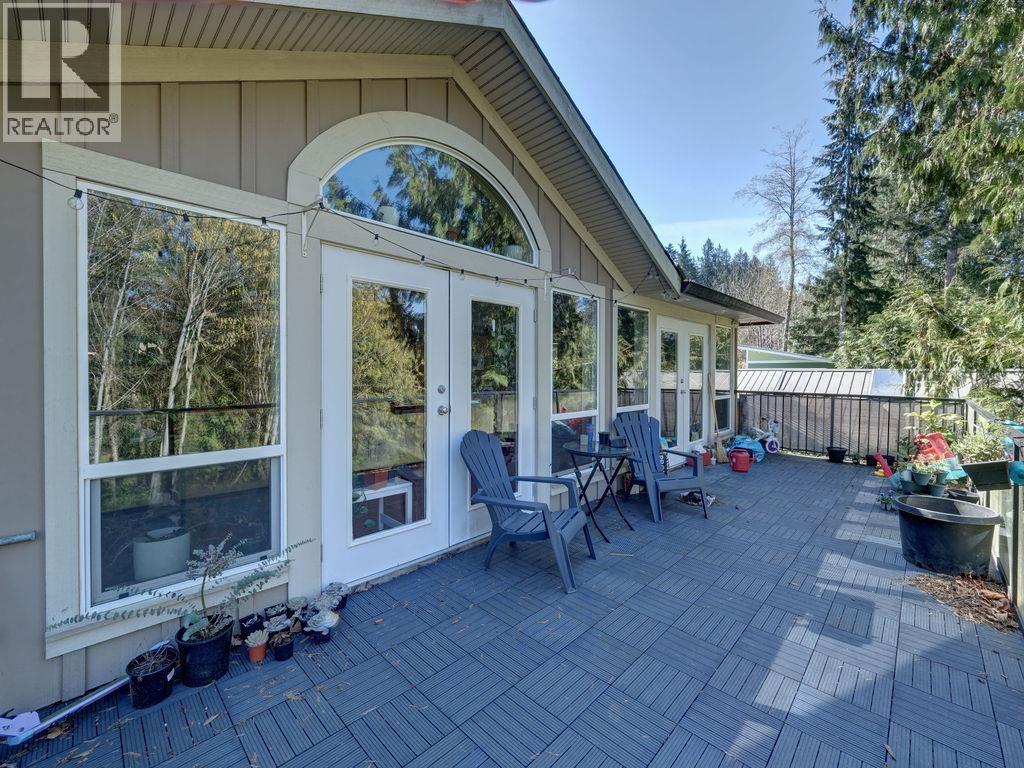 5886 SANDY HOOK ROAD, Sechelt