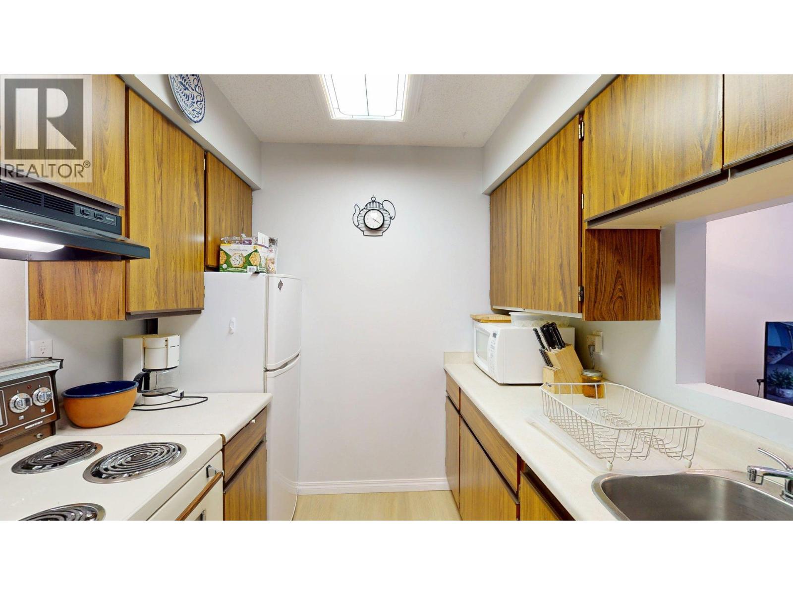 #202B 1335 ALPINE DRIVE - Image 3