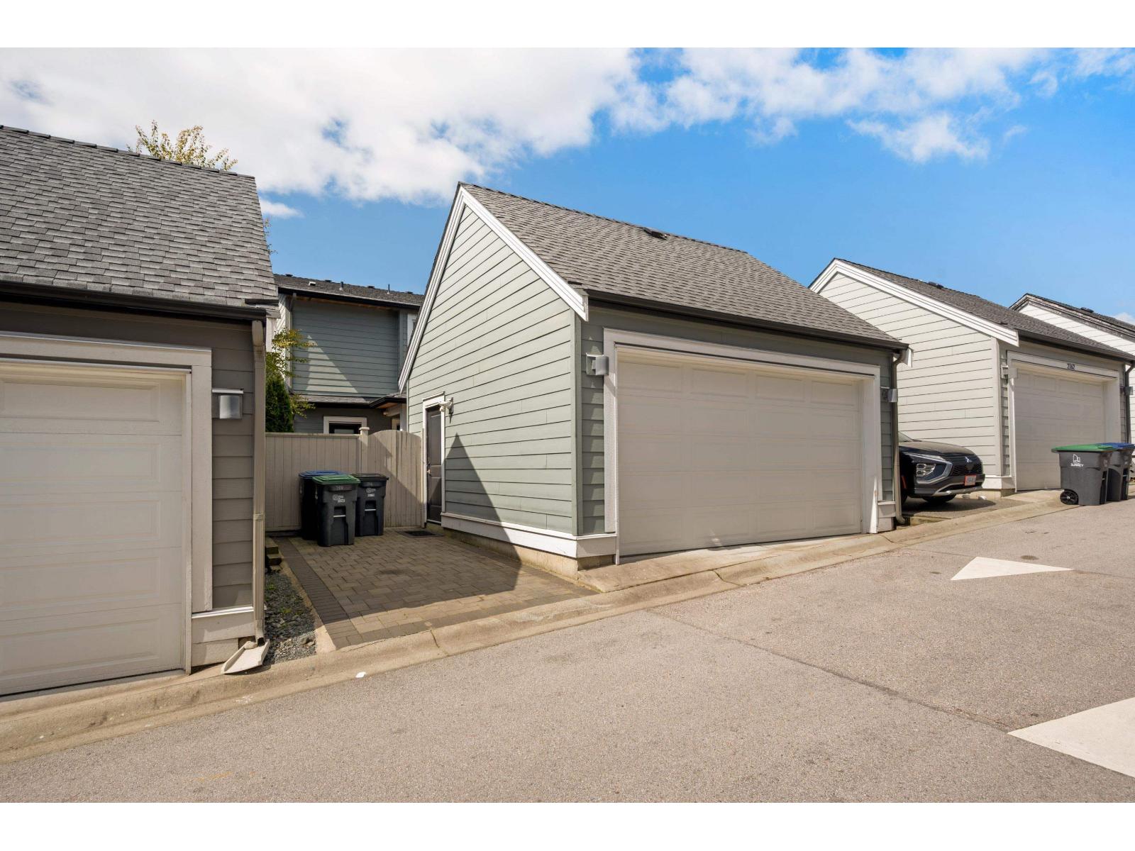 2158 165A STREET, White Rock