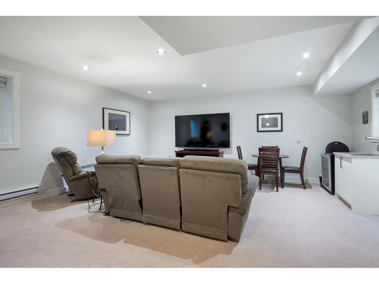 2158 165A STREET, White Rock