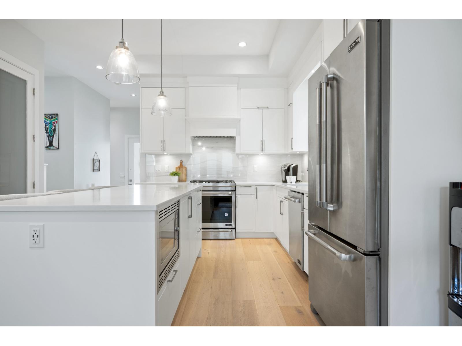 2158 165A STREET, White Rock