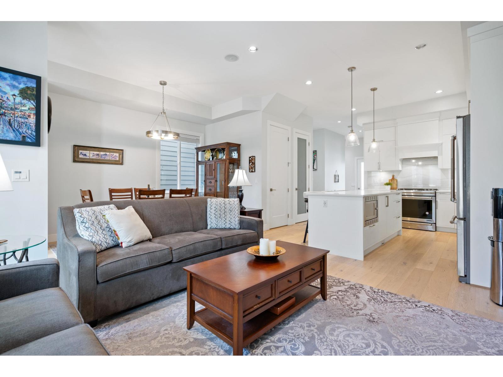 2158 165A STREET, White Rock