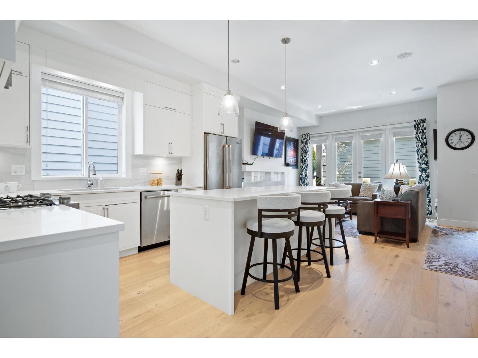 2158 165A STREET, White Rock