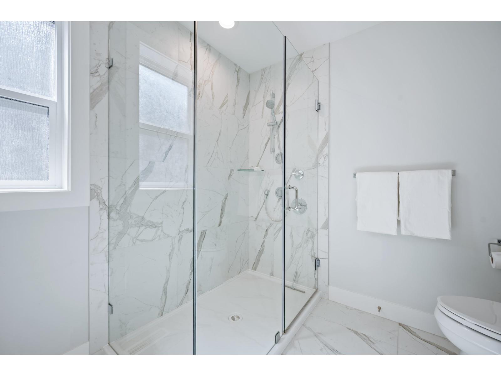 2158 165A STREET, White Rock