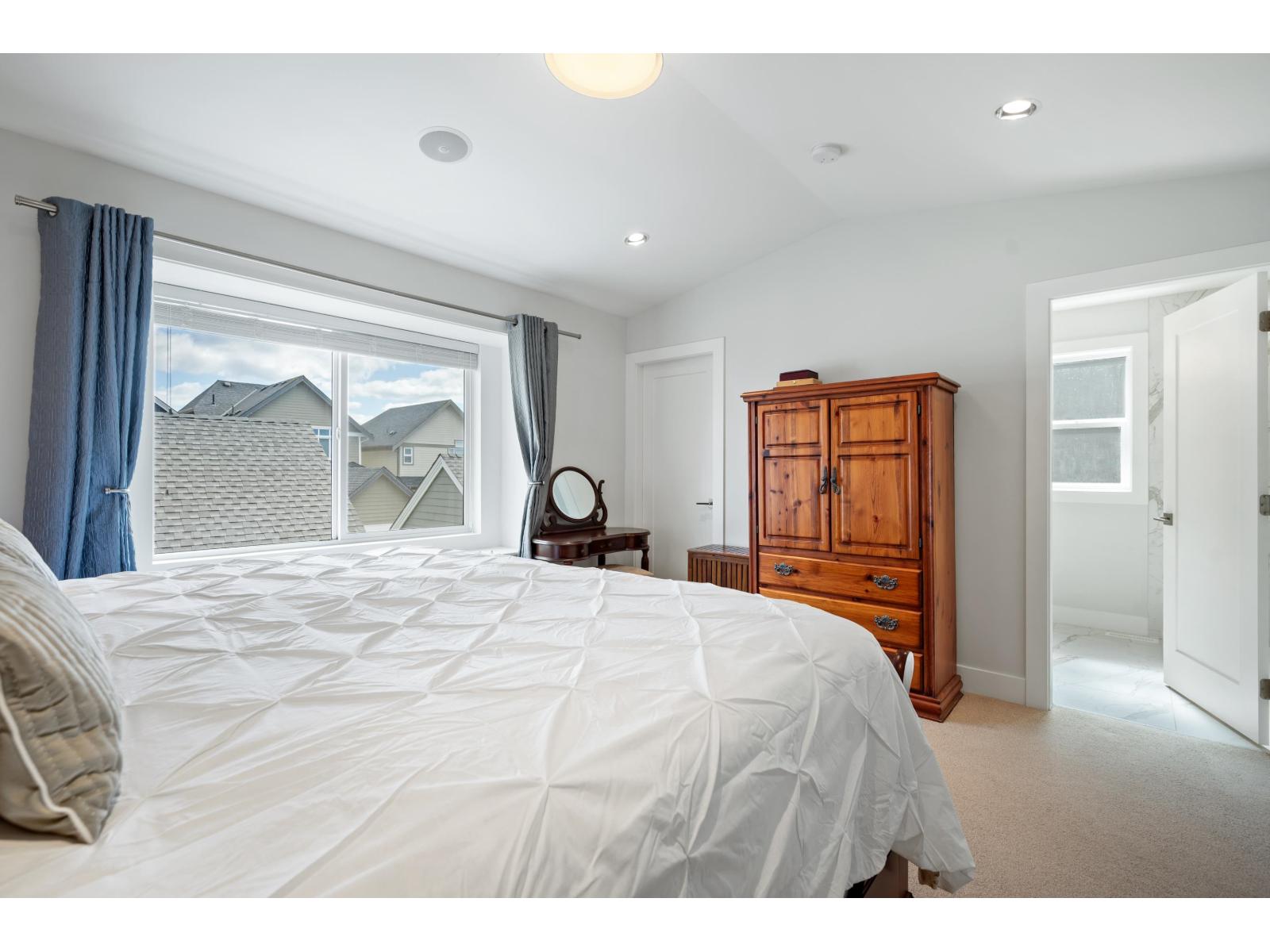 2158 165A STREET, White Rock