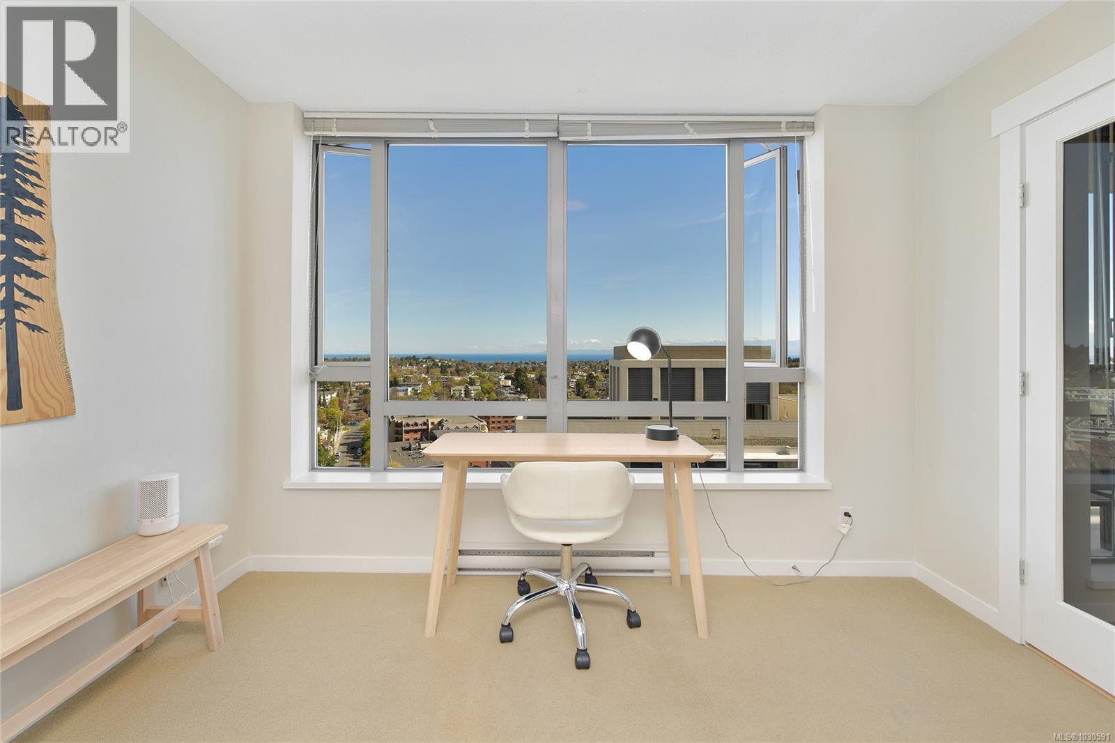 1903 751 Fairfield Rd, Victoria