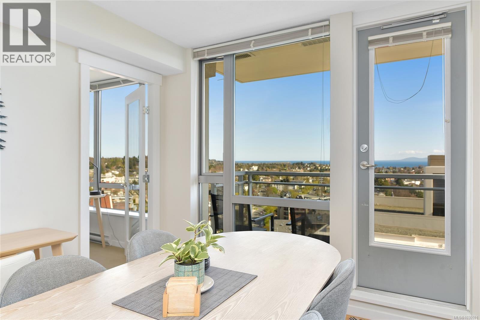 1903 751 Fairfield Rd, Victoria