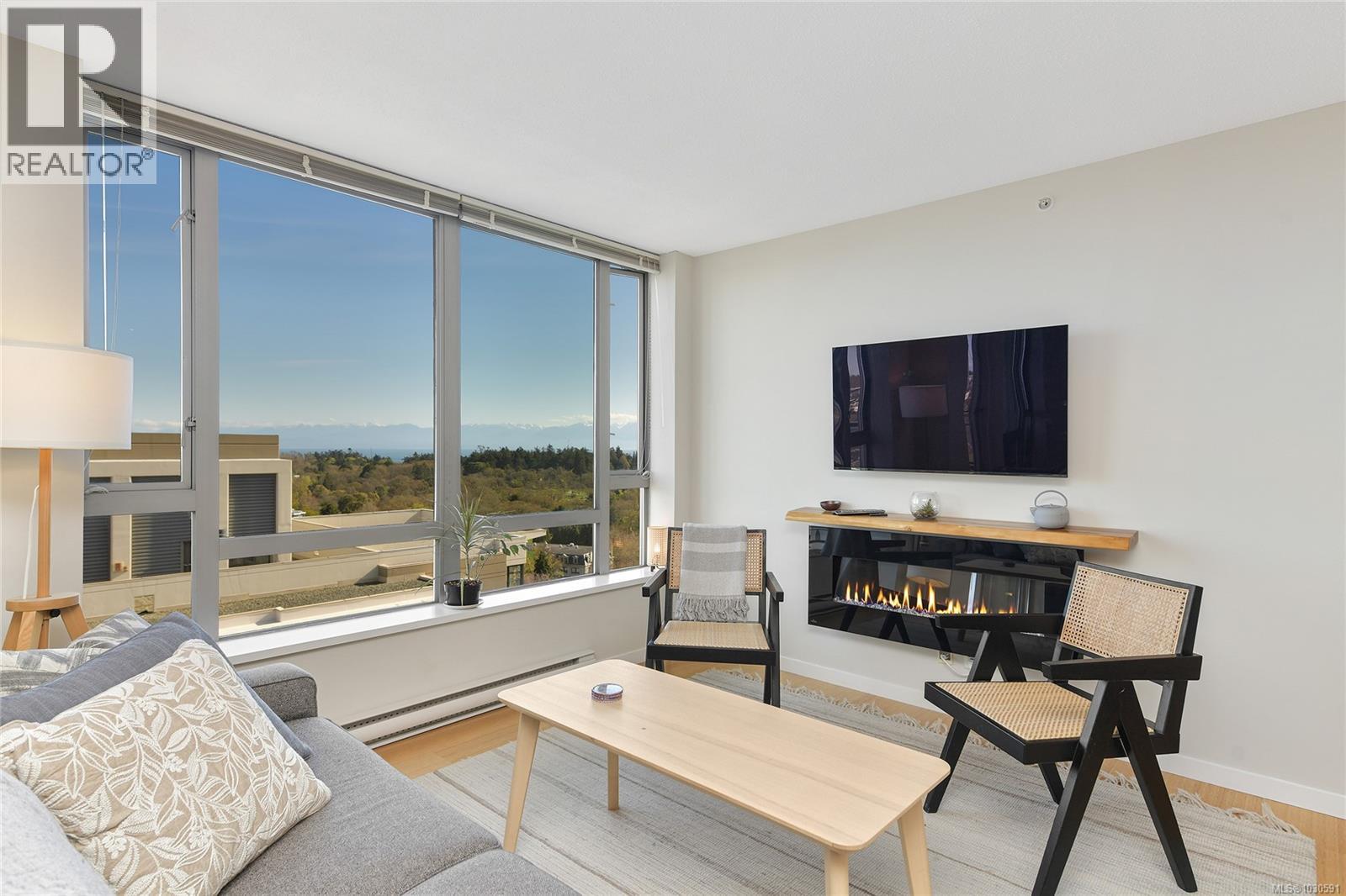 1903 751 Fairfield Rd, Victoria