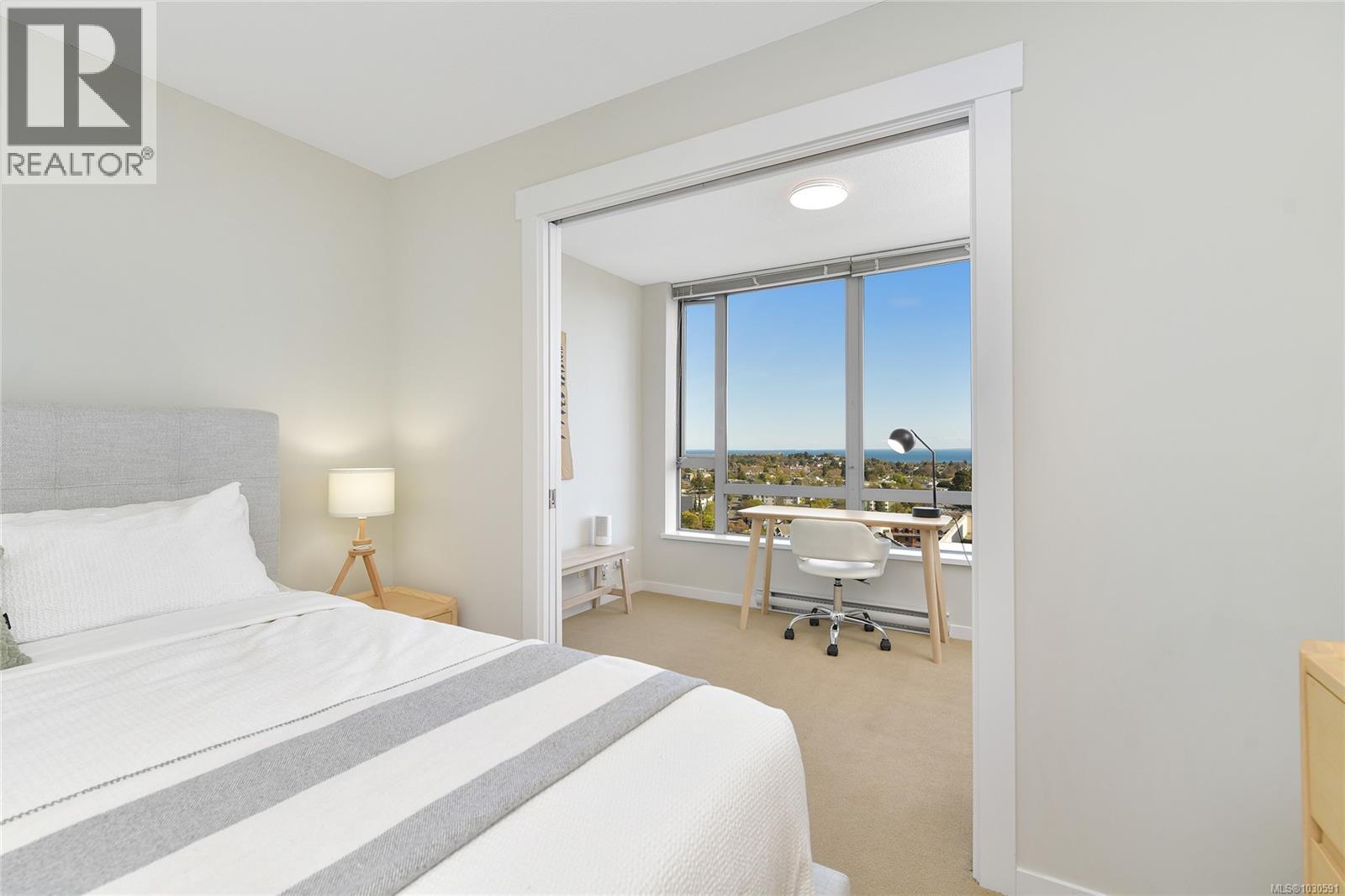 1903 751 Fairfield Rd, Victoria