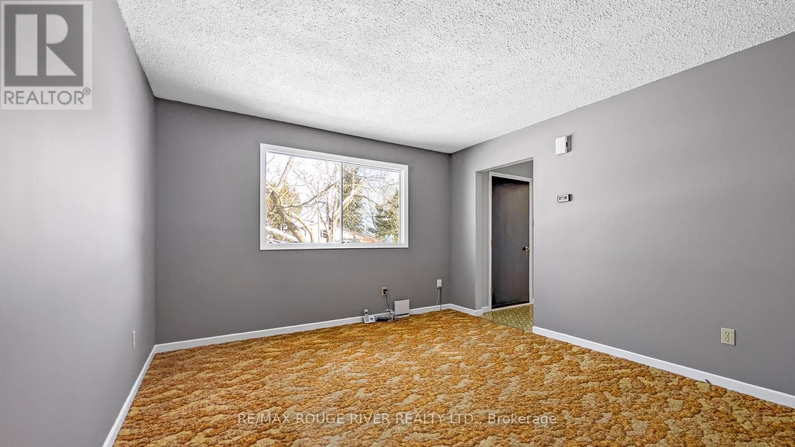 20 COYLE CRESCENT - 22