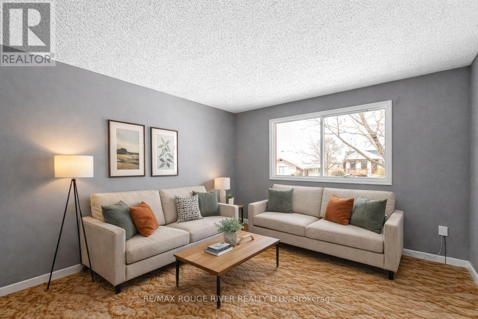 20 COYLE CRESCENT - 25