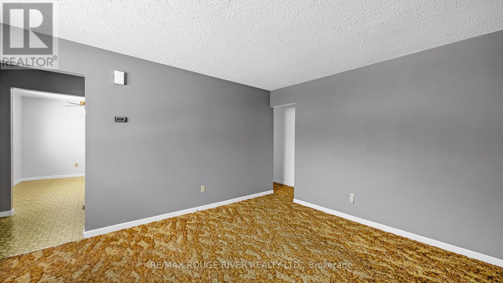 20 COYLE CRESCENT - 6