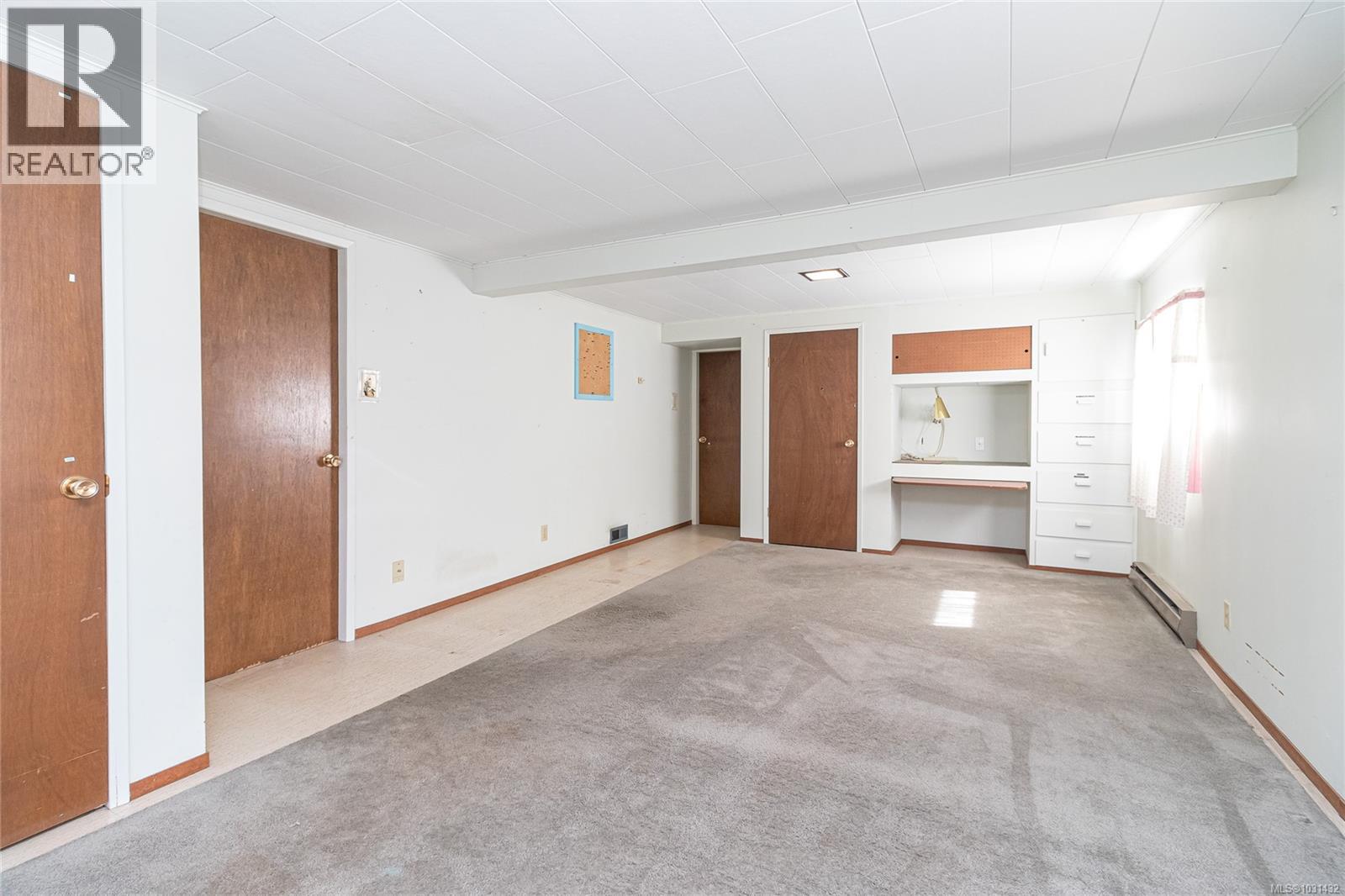  1030 Falkland Road, Oak Bay