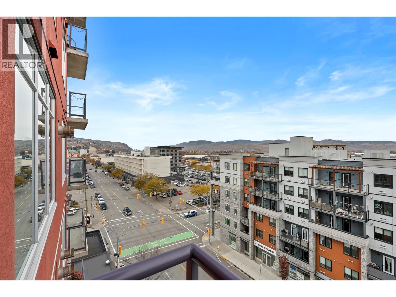 #702 619 VICTORIA STREET - 18