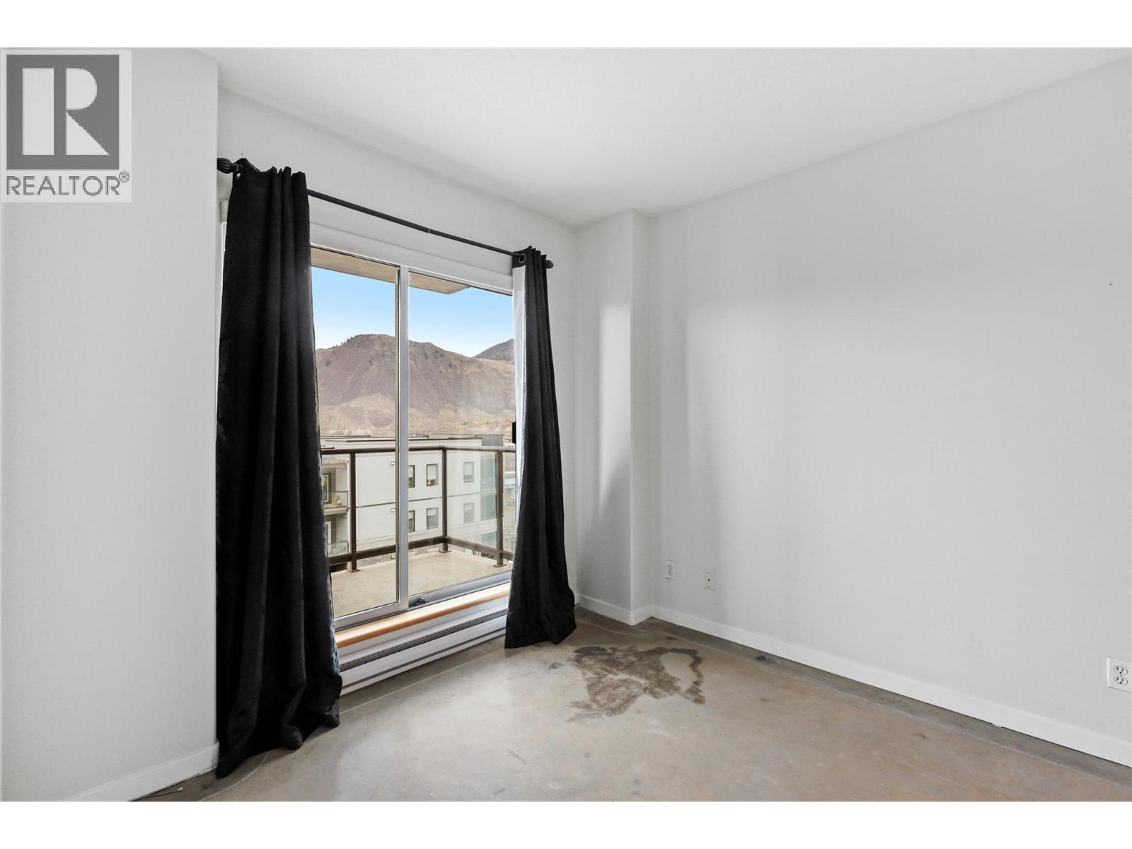 #702 619 VICTORIA STREET - 15