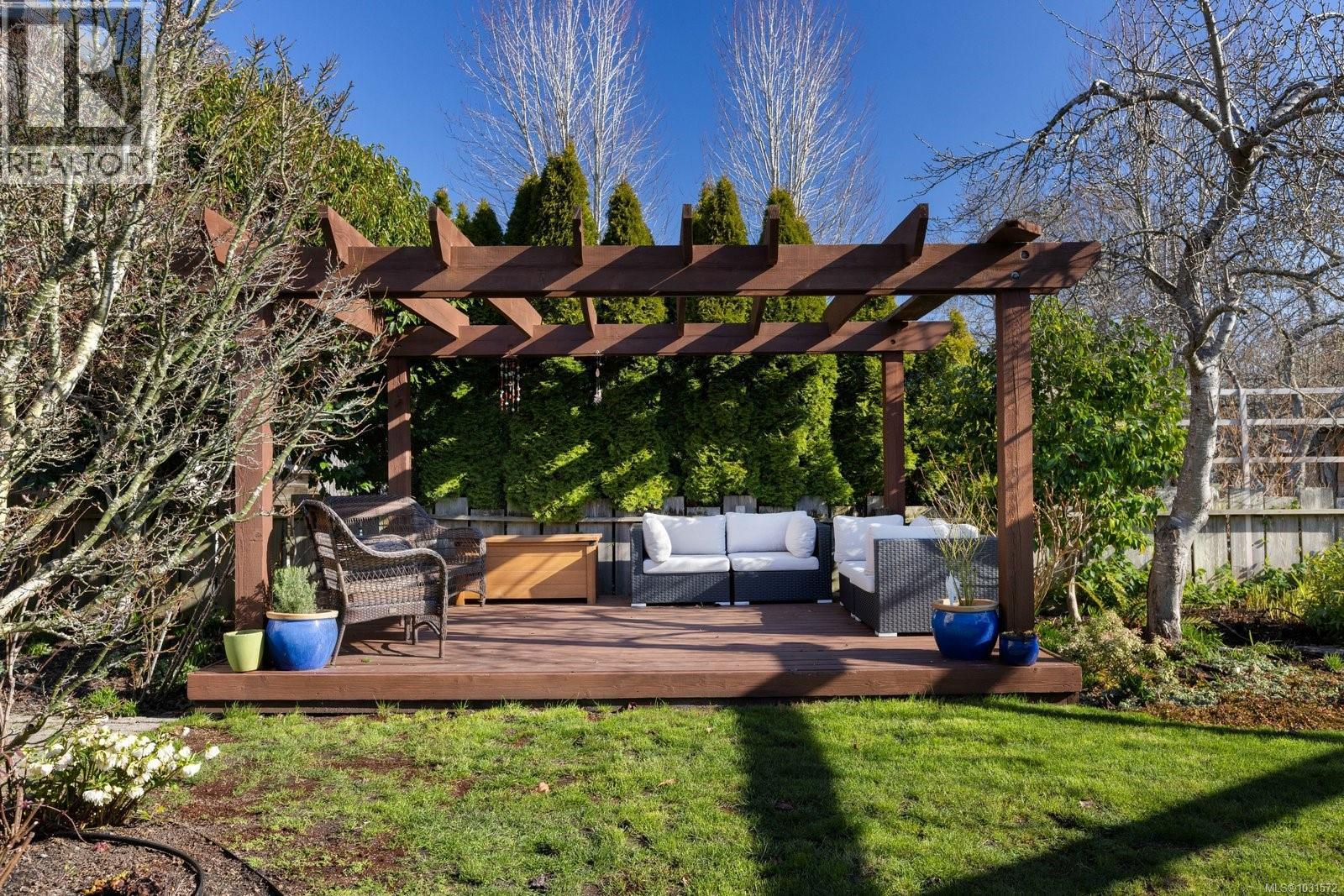 2231 Windsor Rd, Oak Bay