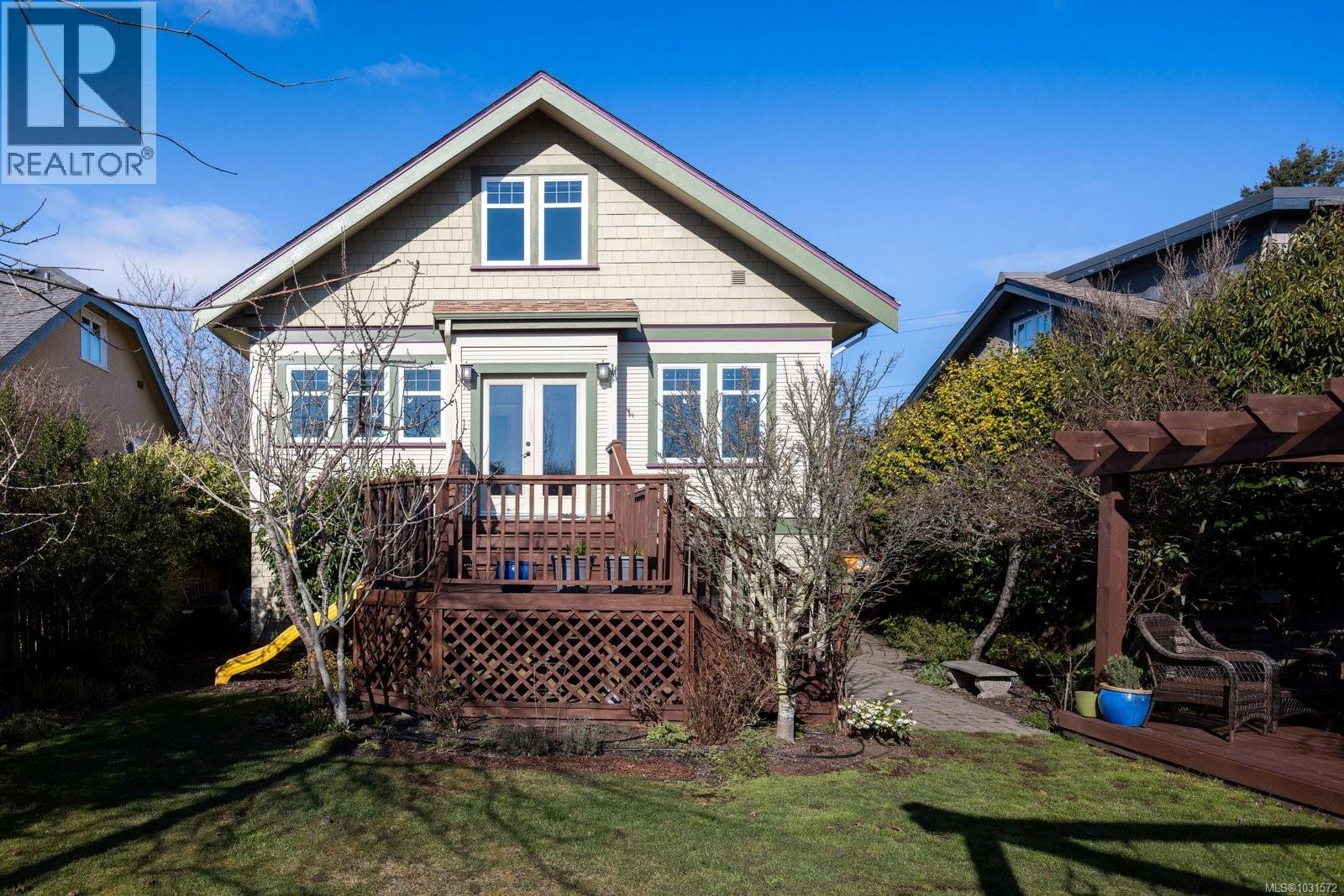 2231 Windsor Rd, Oak Bay