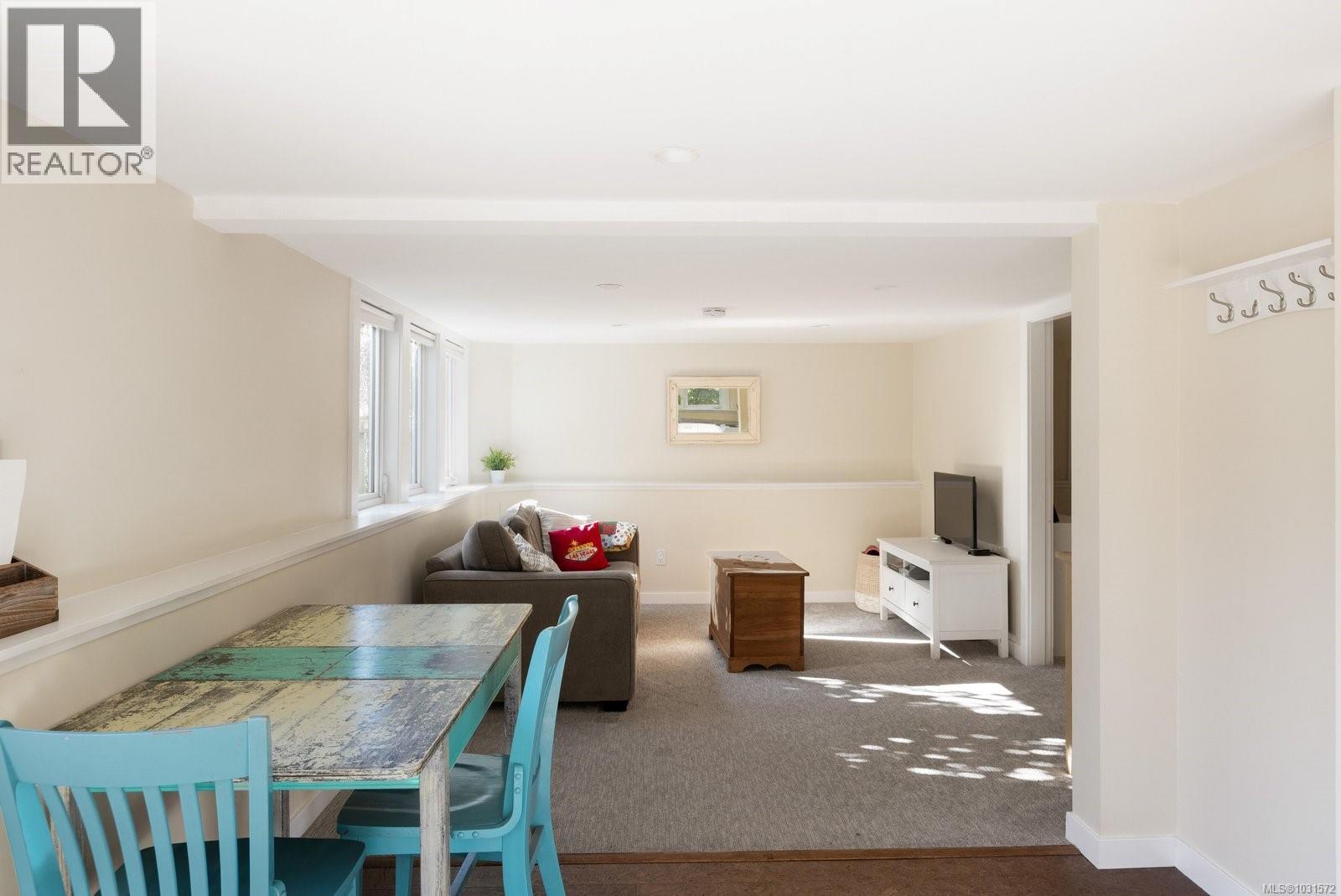 2231 Windsor Rd, Oak Bay