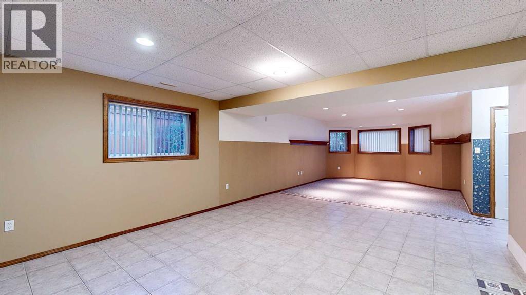 
          2288 7 Avenue Northeast
            <br/>
            <span>Medicine Hat</span>
            , 
            <span>AB</span>
             <span>T1C1K5</span>
         - Photo 27