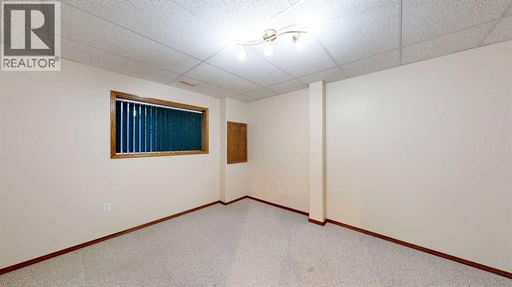 
          2288 7 Avenue Northeast
            <br/>
            <span>Medicine Hat</span>
            , 
            <span>AB</span>
             <span>T1C1K5</span>
         - Photo 36