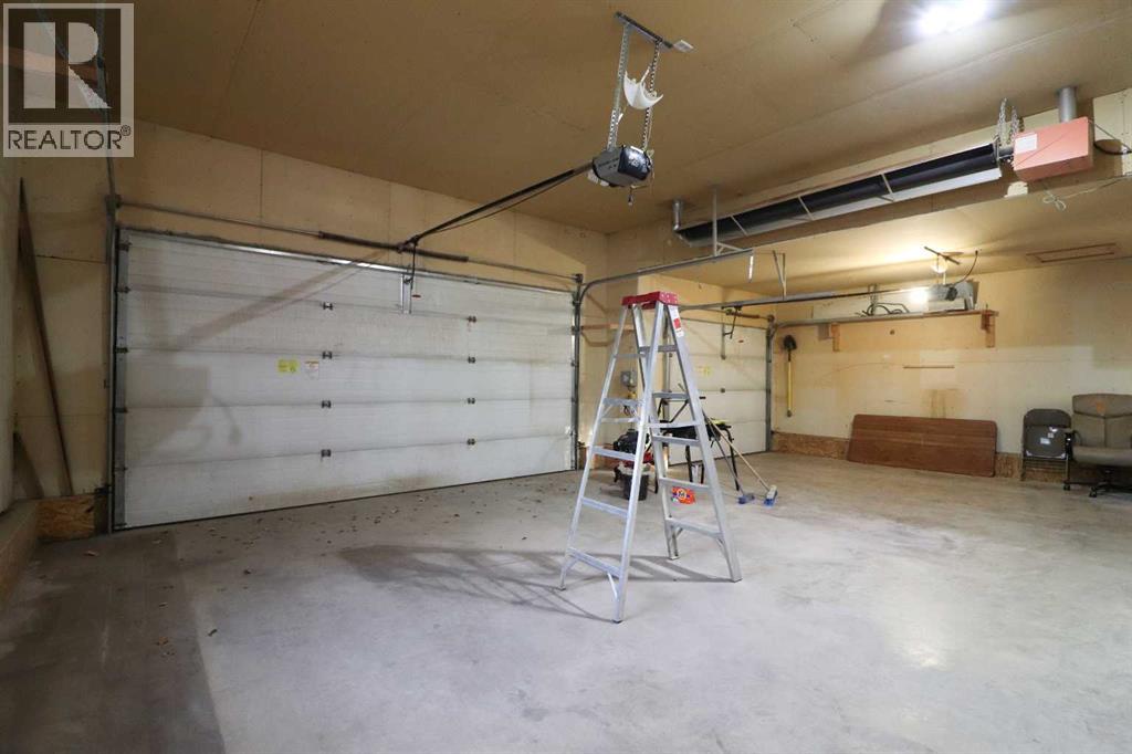 
          2288 7 Avenue Northeast
            <br/>
            <span>Medicine Hat</span>
            , 
            <span>AB</span>
             <span>T1C1K5</span>
         - Photo 40