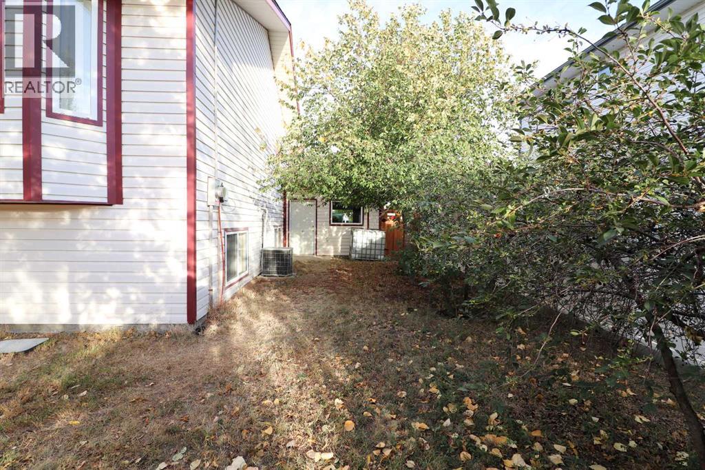 
          2288 7 Avenue Northeast
            <br/>
            <span>Medicine Hat</span>
            , 
            <span>AB</span>
             <span>T1C1K5</span>
         - Photo 46