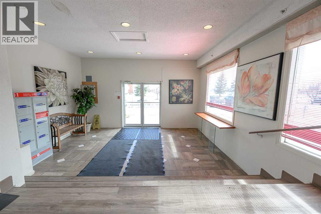 #110 9700 92 AVENUE - 16