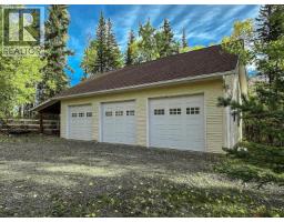 Bedroom 4 - 8137 Sinkut Lake Road, Vanderhoof, BC V0J3A1 Photo 6