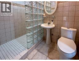8137 Sinkut Lake Road, Vanderhoof, BC V0J3A1 Photo 26
