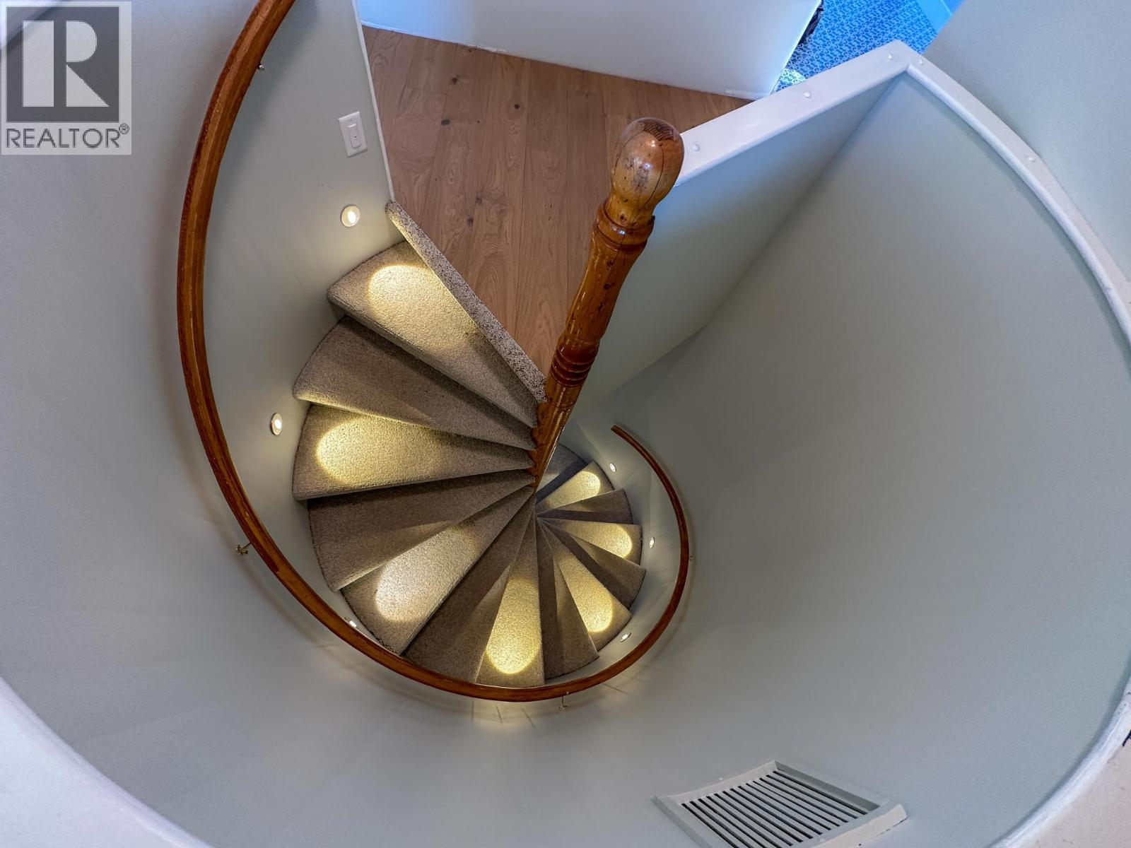 8137 SINKUT LAKE ROAD - 25