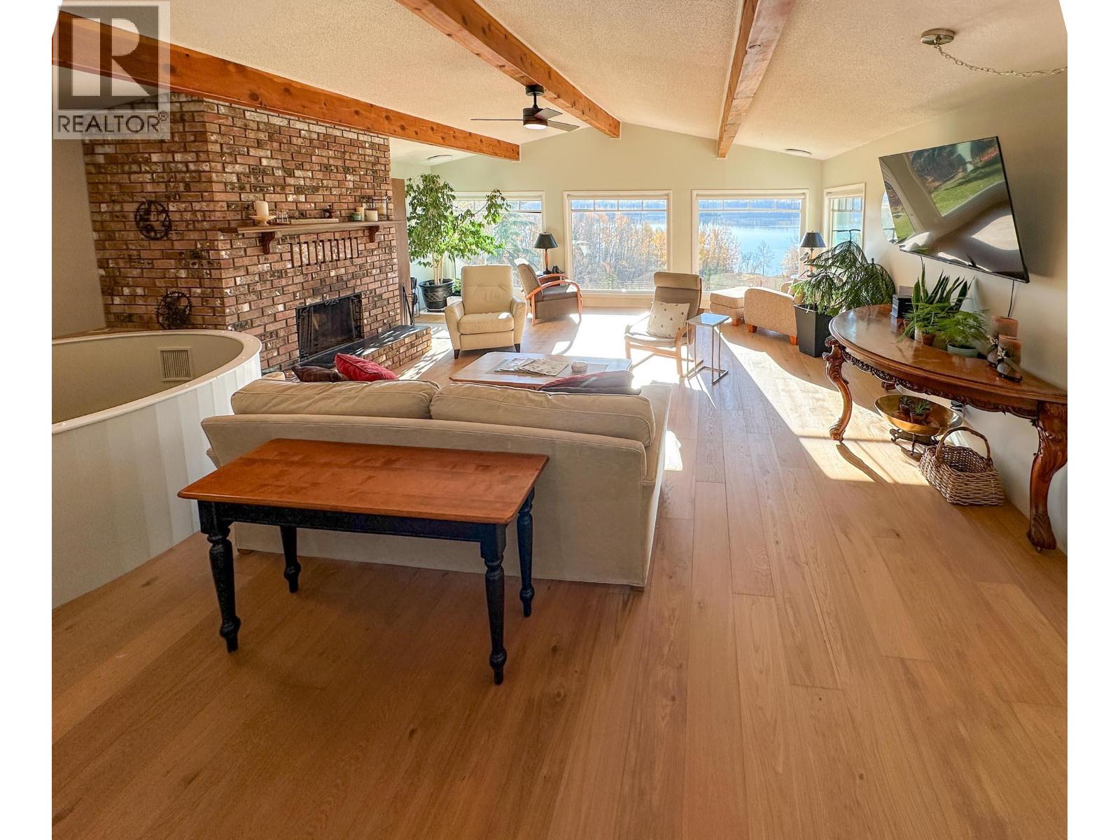 8137 SINKUT LAKE ROAD - 17