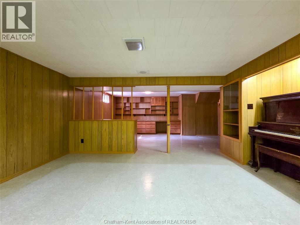 64 COVERDALE STREET North - 9