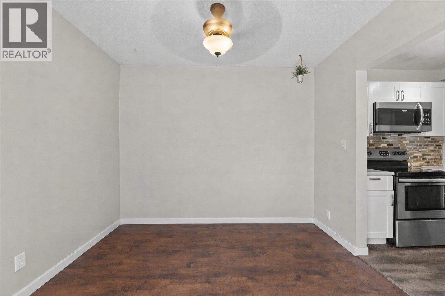 700 Collingwood Drive Unit# 4, Kamloops