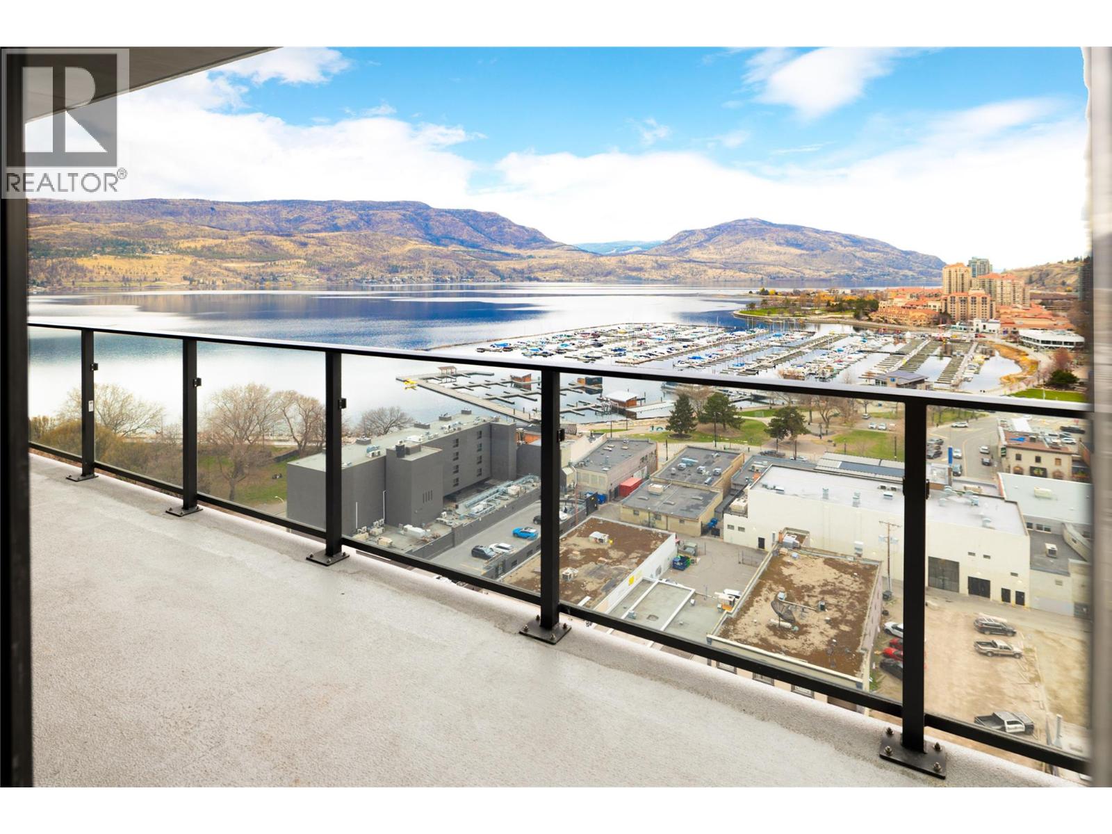 1602 238 Leon Avenue, Kelowna