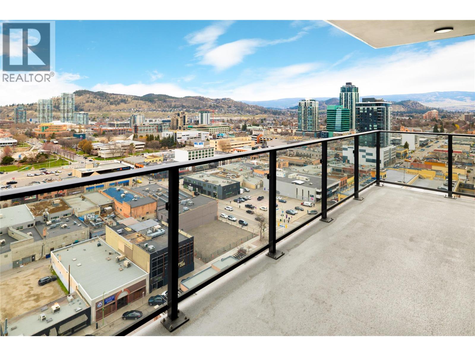 1602 238 Leon Avenue, Kelowna