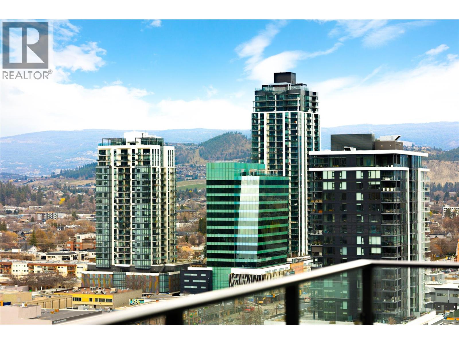 1602 238 Leon Avenue, Kelowna