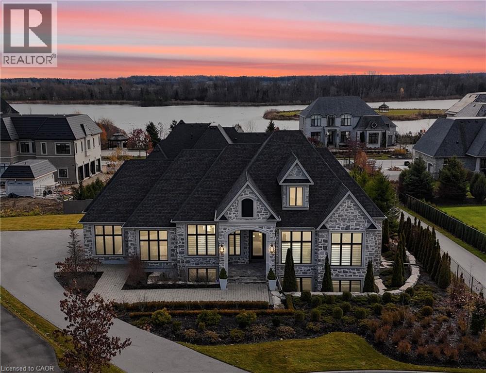 31 REID Court - 1