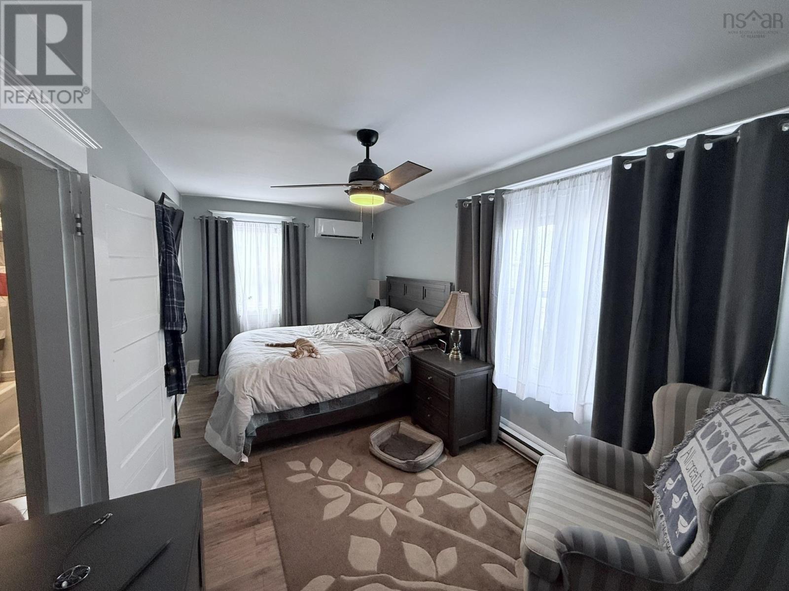 Property 27 of 45 of 232 BRUNSWICK Street