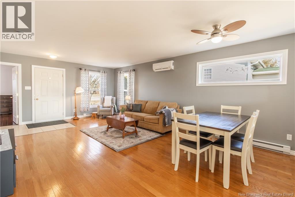 16 IMPERIAL DRIVE - 9