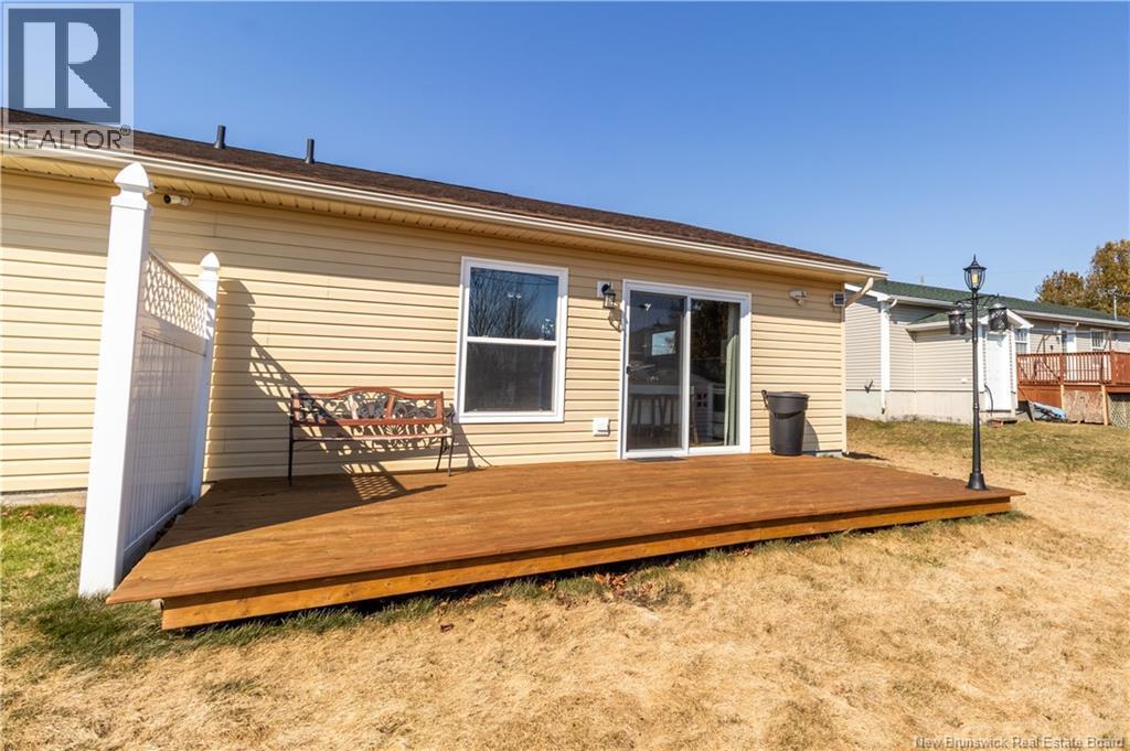 16 IMPERIAL DRIVE - 24