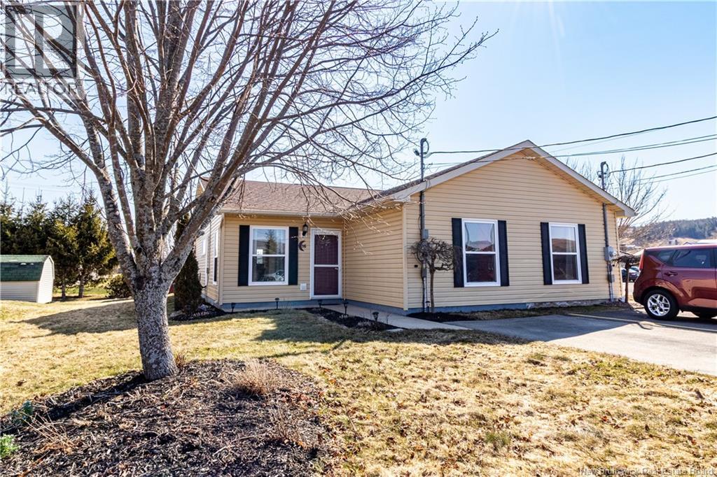 16 IMPERIAL DRIVE - 29