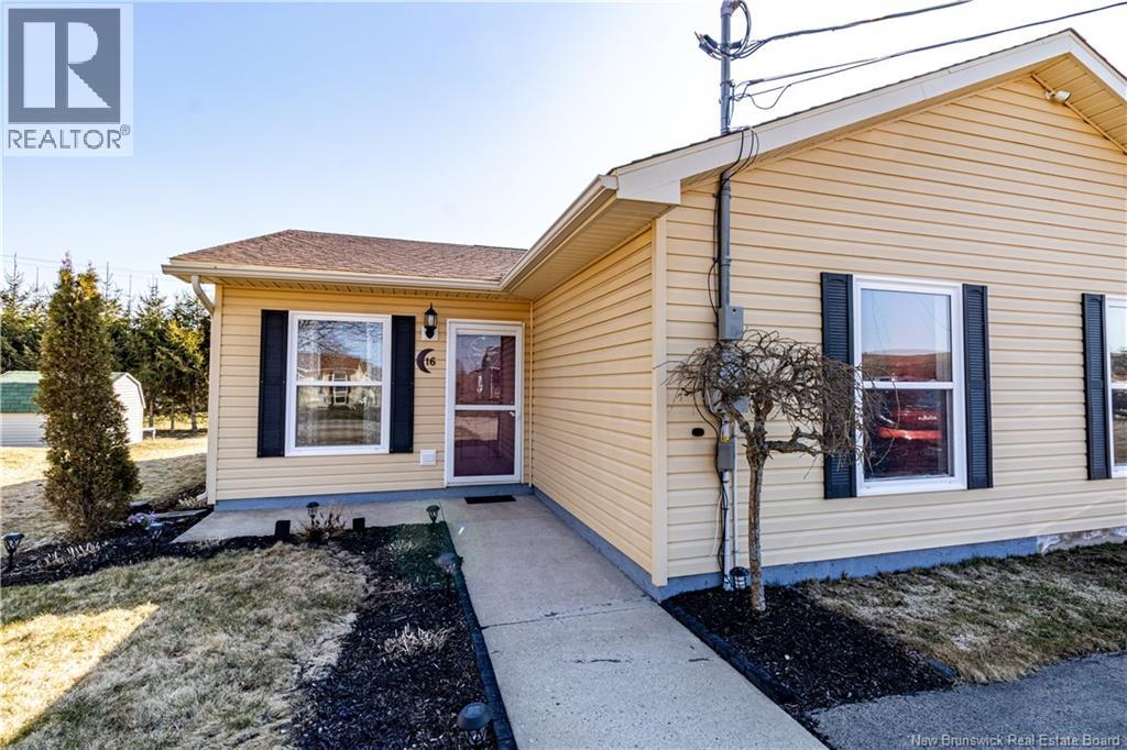 16 IMPERIAL DRIVE - 1