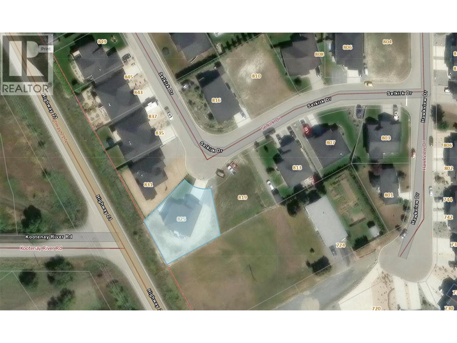 825 SELKIRK DRIVE - 36