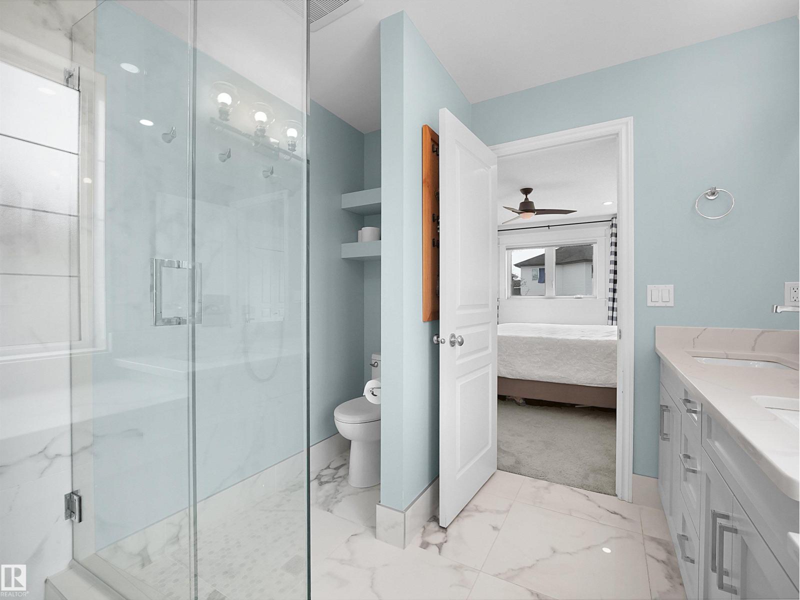 1567 37C AV NW, Edmonton