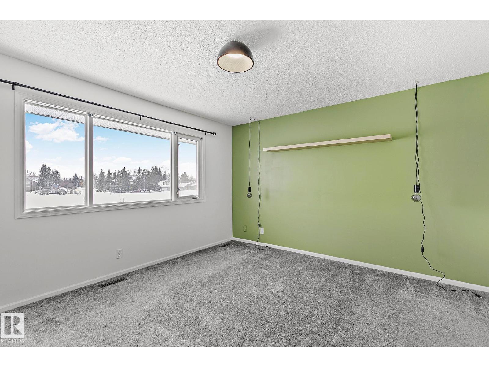 11365 22 AV NW - 13