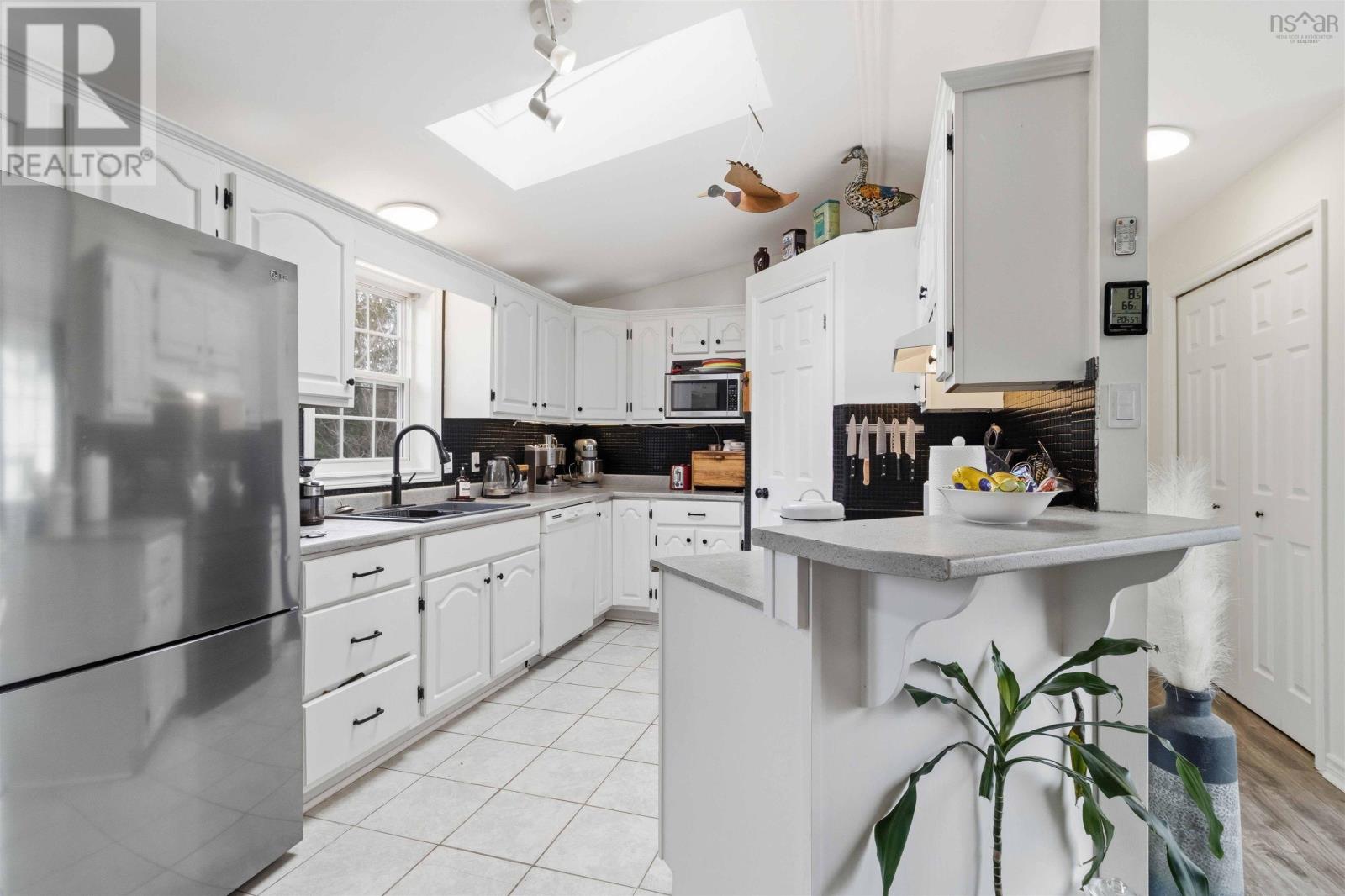 Property 7 of 40 of 110 Horton Avenue