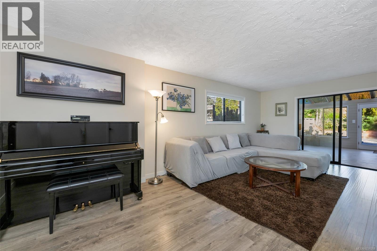  1171 Royal Oak Drive, Saanich