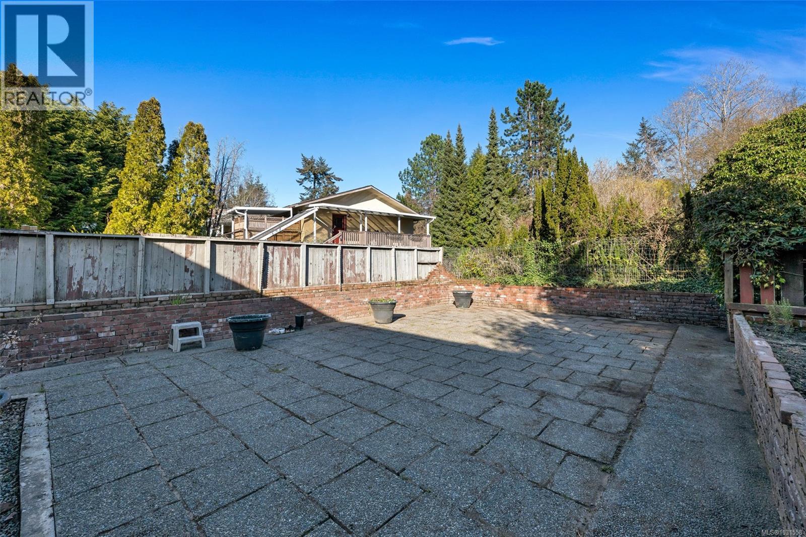  1171 Royal Oak Drive, Saanich