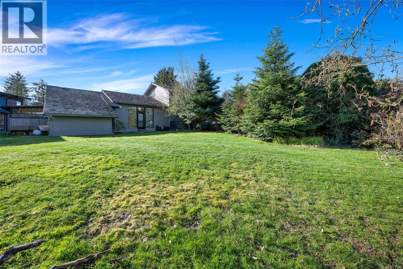  1171 Royal Oak Drive, Saanich