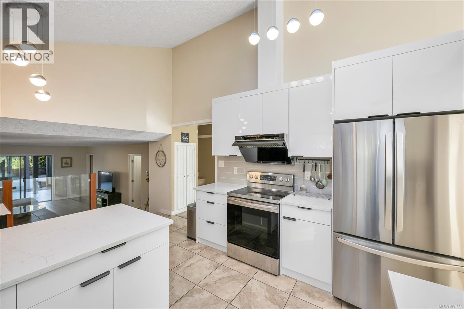  1171 Royal Oak Drive, Saanich